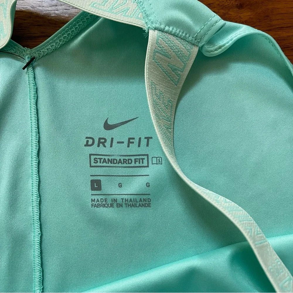 Nike Girls Dri-FIT Training Tech Tank Top Size Large - Picture 3 of 4